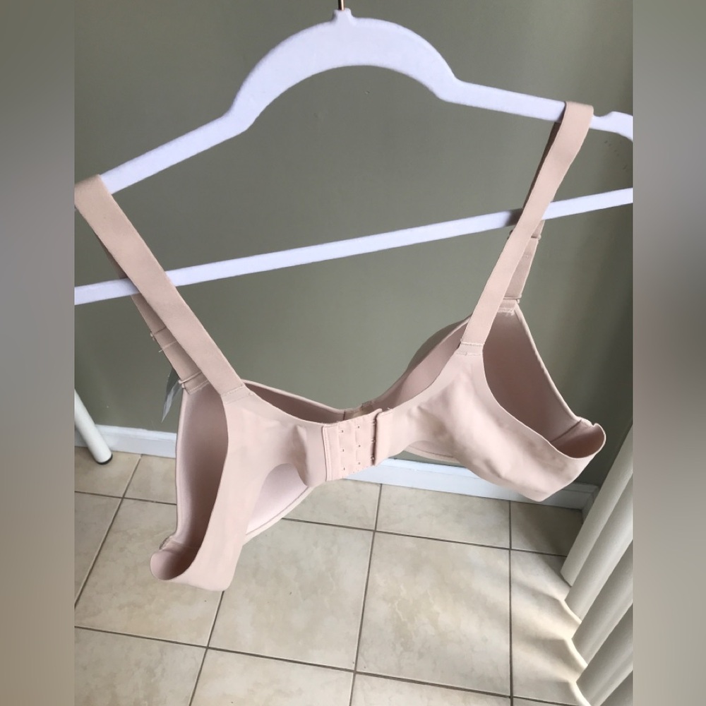 Bali Nude/Tan Smooth T-Shirt Bra - Picture 4 of 12